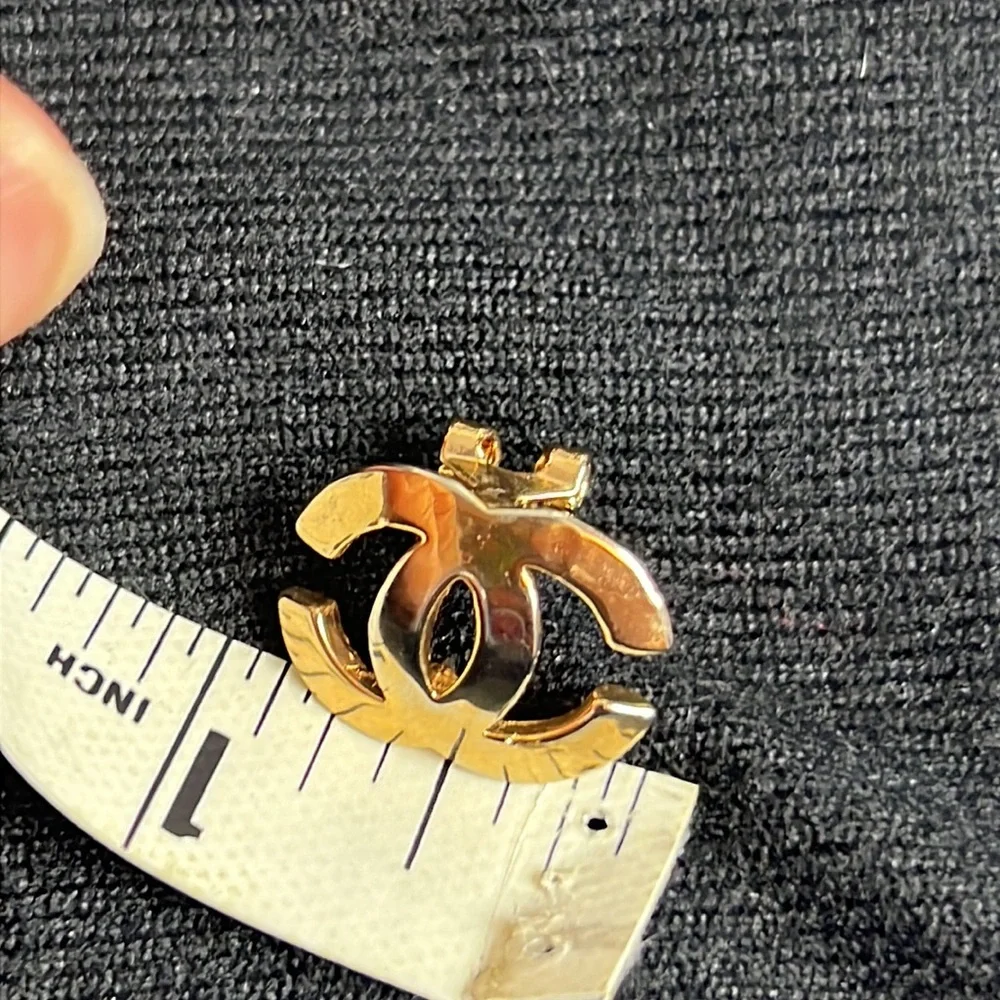 Lever Back Pierced Earrings - Picture 8 of 8